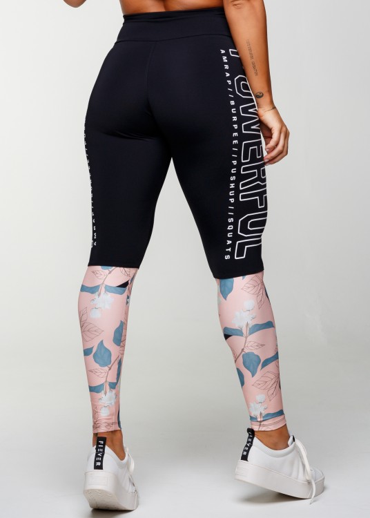 Calça Legging Sublimada com Recortes Powerful Preto e Rosé
