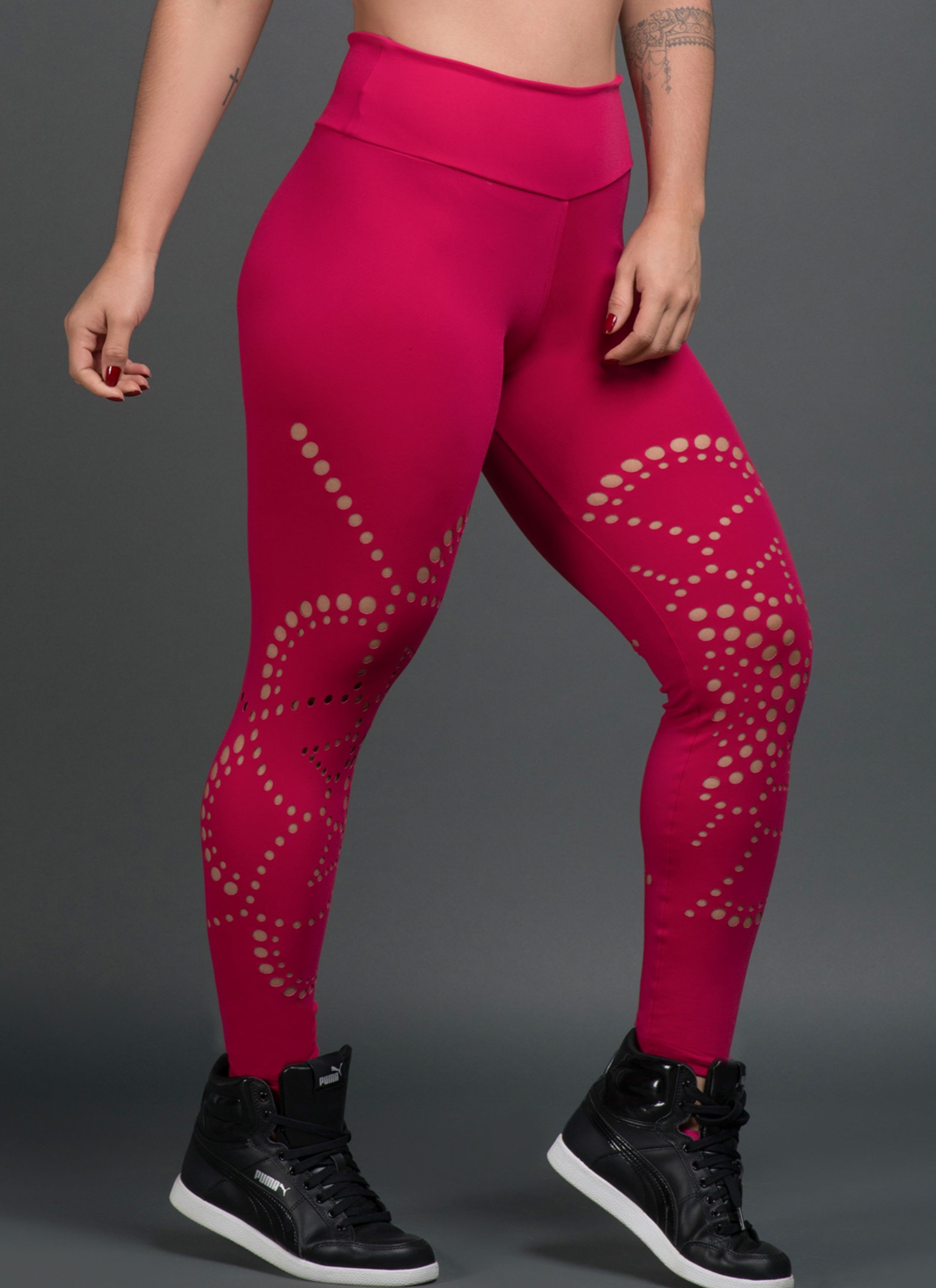 Calça legging corte a laser top