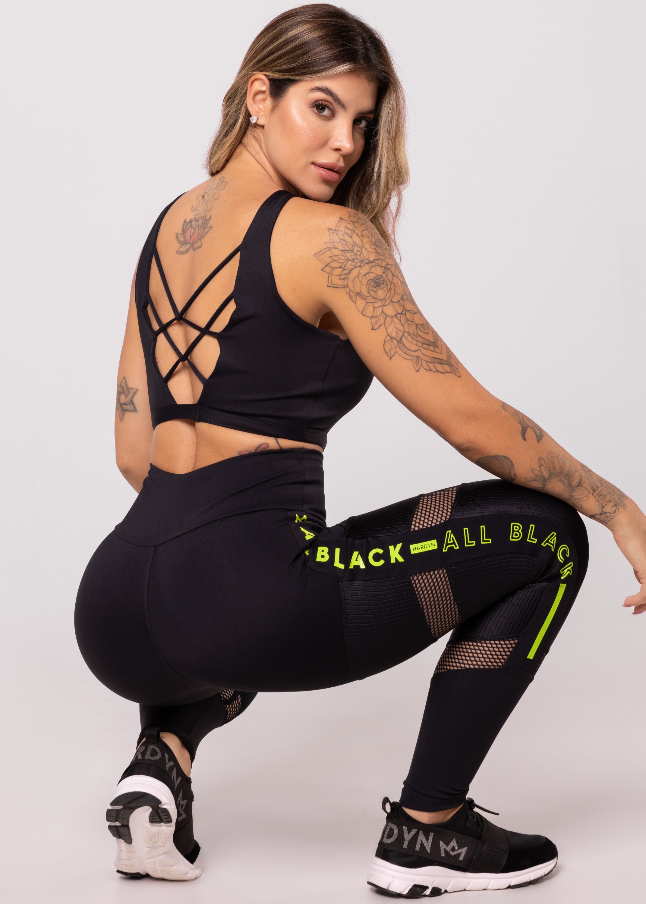 Calça cheap transparente neon