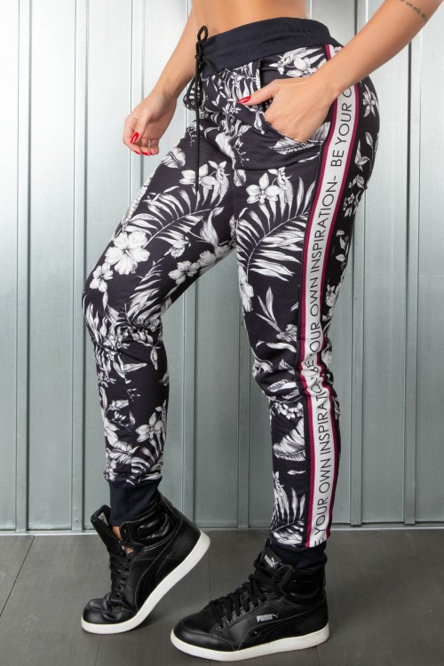 Calça de Moletim Inspiration Floral com Cadarço Preto
