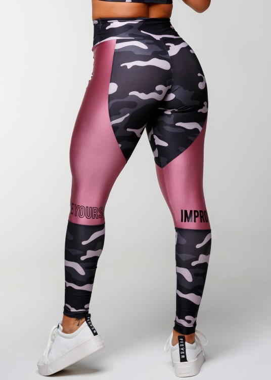 Calça Legging Sublimada Squad com Recorte em Metalic